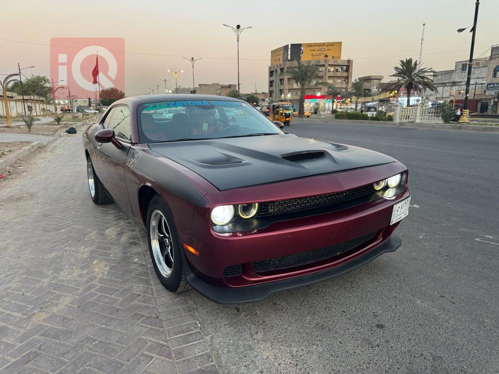 Dodge Challenger